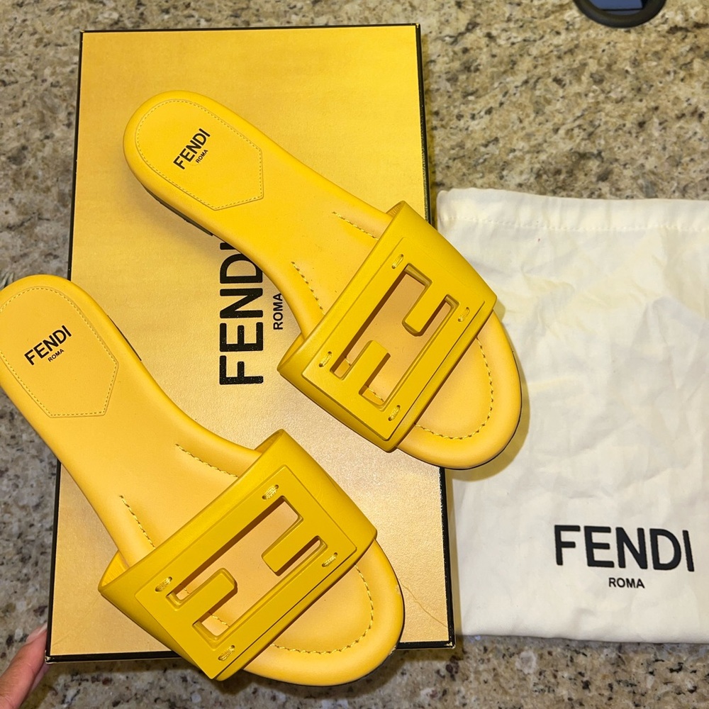 Fendi Baguette Slides - yellow